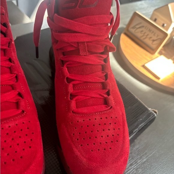 NWT Under Armour CURRY 1 LUX MID Men's Vibrant Red Athletic Sneakers - Picture 3 of 6